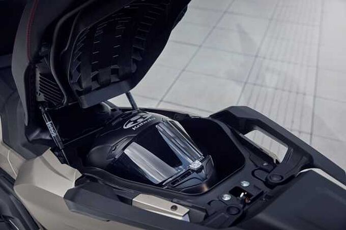 Honda Forza 750 2026