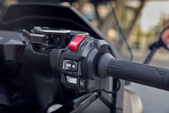 Honda Forza 750 2026