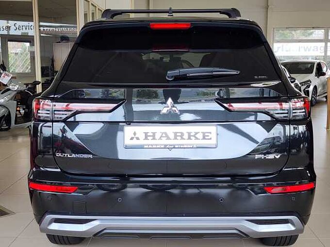 Mitsubishi Outlander Plug-In Hybrid 2.4 4WD Intro Edition