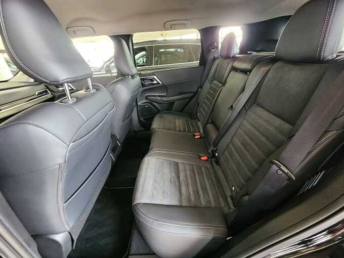 Mitsubishi Outlander Plug-In Hybrid 2.4 4WD Intro Edition