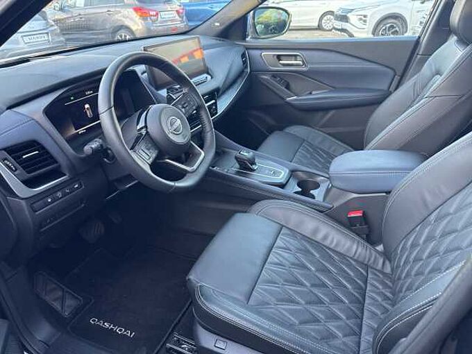 Nissan Qashqai 1.3 DIG-T MHEV Tekna+ GJR