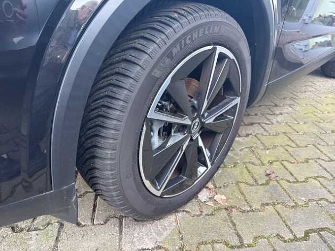 Nissan Qashqai 1.3 DIG-T MHEV Tekna+ GJR