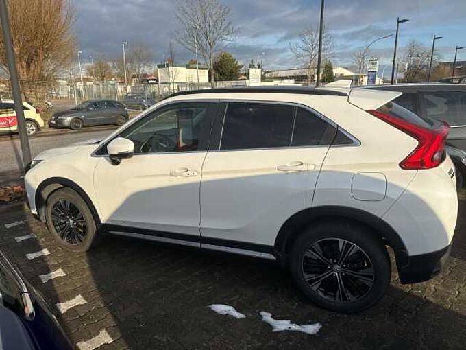 Mitsubishi Eclipse Cross 1.5 T-MIVEC ClearTec CVT 4WD Top