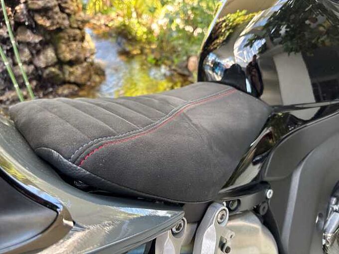 Honda CBR 1000RR Fireblade 