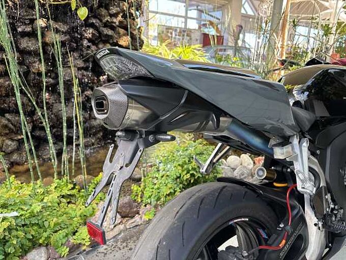 Honda CBR 1000RR Fireblade 