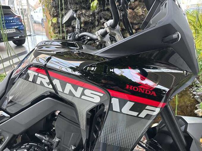 Honda XL 750 Transalp 2025 Vorf&uuml;hrer 