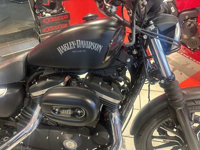 Harley-Davidson XL 883 N Sportster Iron