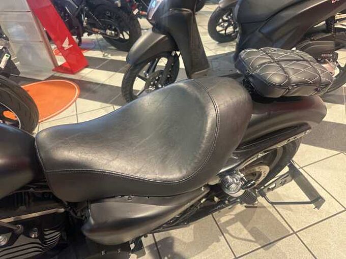 Harley-Davidson XL 883 N Sportster Iron