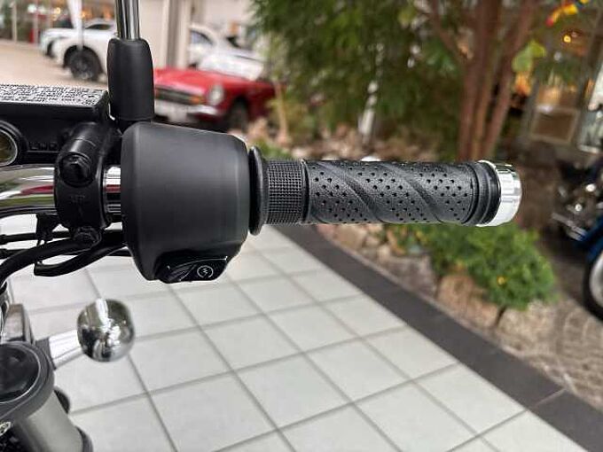 Honda DAX ST 125 2025 6 Jahre Garantie