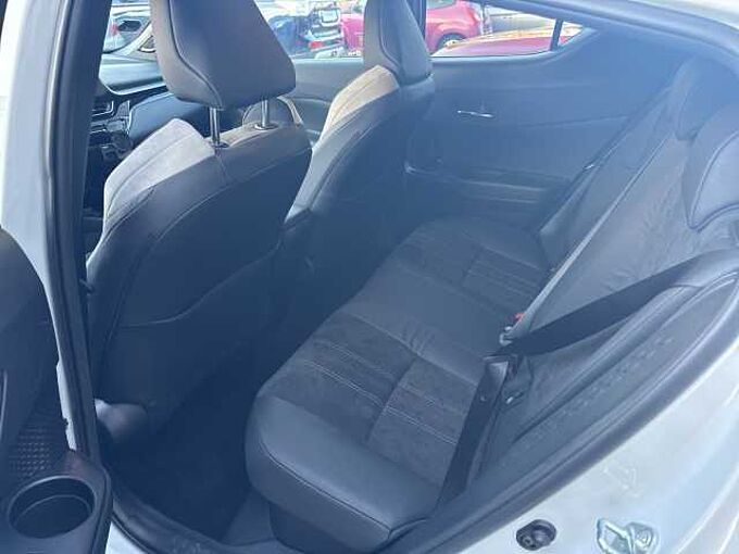 Toyota C-HR Hybrid 2.0 GR Sport