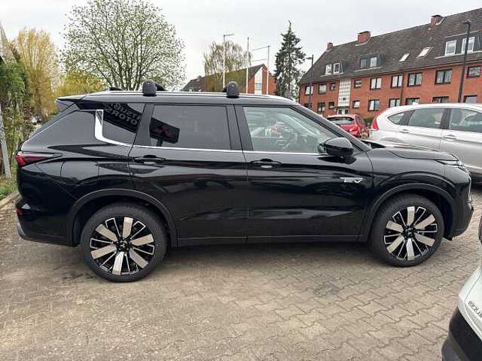 Mitsubishi Outlander Plug-In Hybrid 2.4 4WD Intro Edition