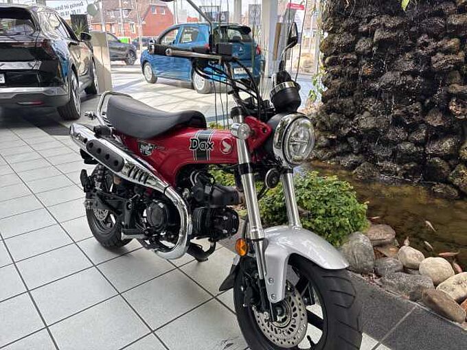 Honda DAX ST 125 