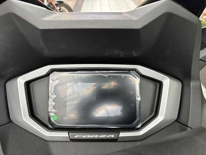 Honda Forza 125 2025 6 Jahre Garantie