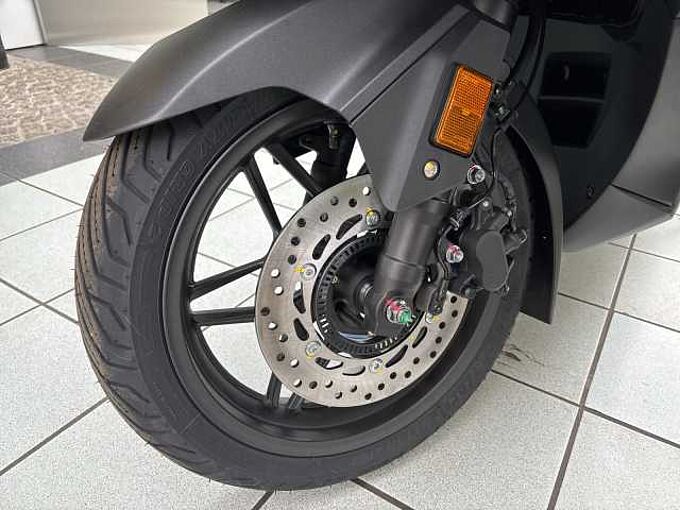 Honda Forza 125 2025 6 Jahre Garantie