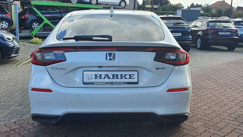 Honda Civic e: HEV 2.0 i-MMD Hybrid Sport
