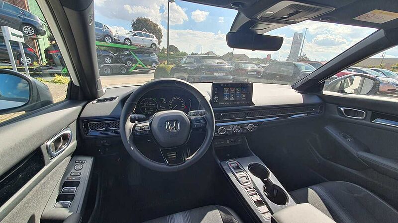 Honda Civic e: HEV 2.0 i-MMD Hybrid Sport