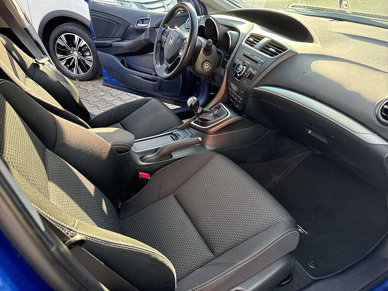 Honda Civic 1.4 i-VTEC Edition X