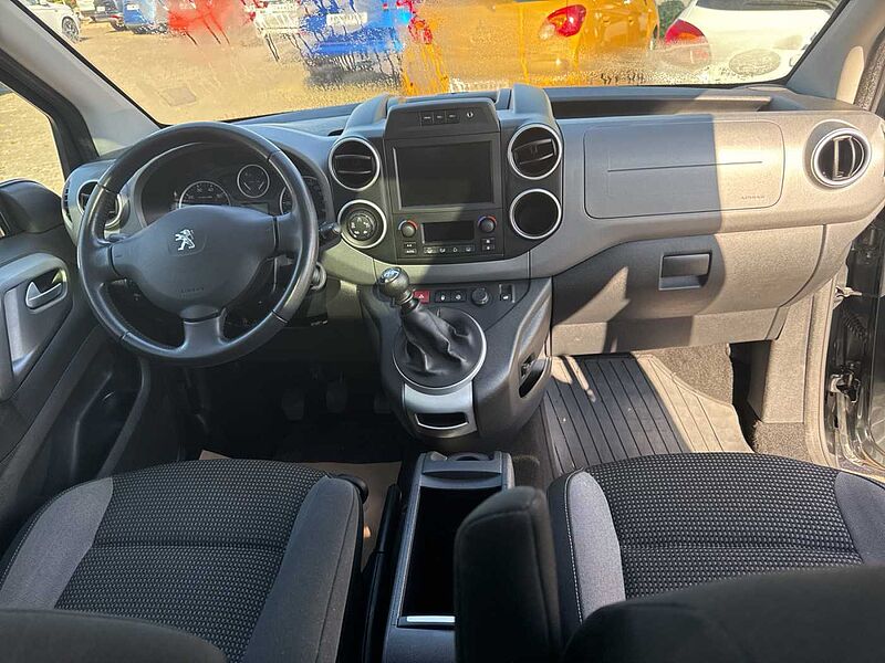 Peugeot Partner Tepee Diesel BlueHDi 120 Stop&Start Outdoor