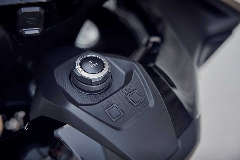 Honda Forza 750 2026