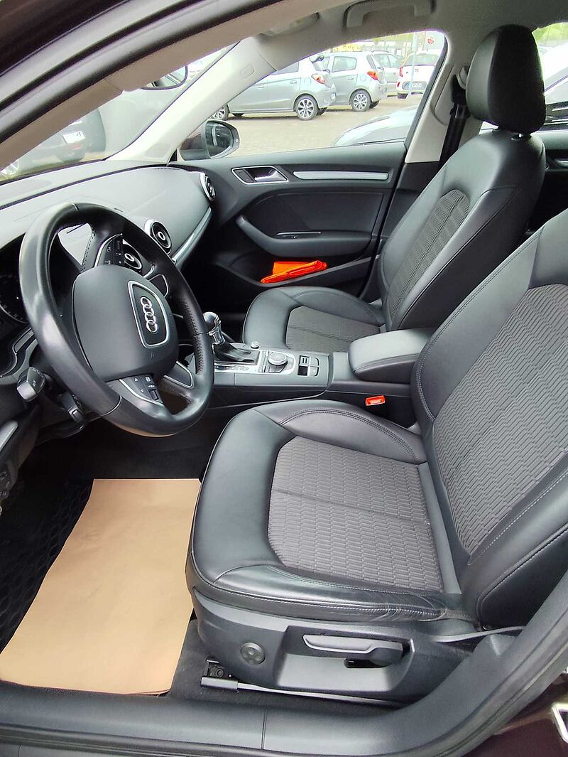 Audi A3 Sportback 1.4 TFSI S tronic Ambiente