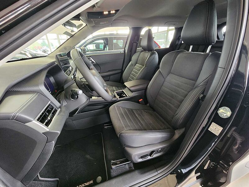 Mitsubishi Outlander Plug-In Hybrid 2.4 4WD Intro Edition