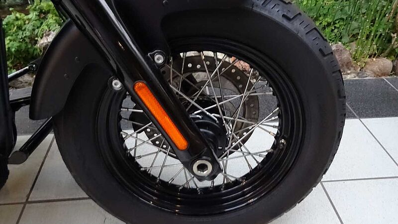 Harley-Davidson Softail Slim 107 FLSL ABS