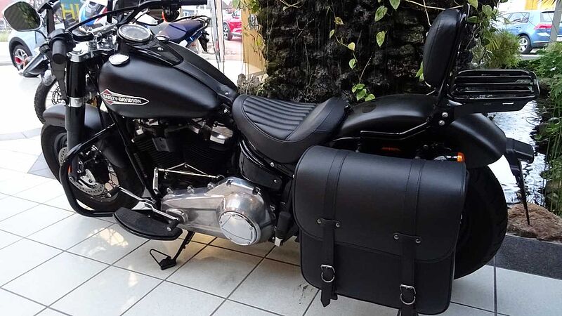 Harley-Davidson Softail Slim 107 FLSL ABS