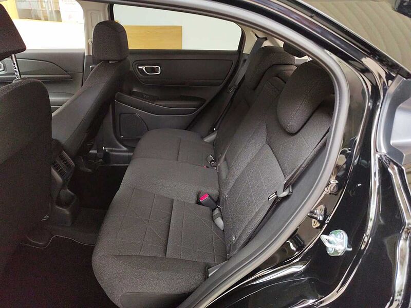 Honda HR-V e: HEV Hybrid Elegance