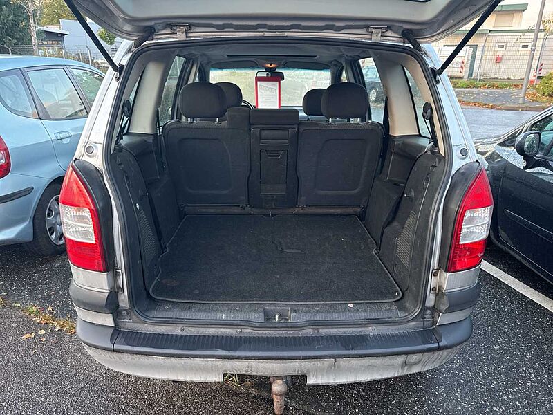 Opel Zafira 1,8 16V Elegance