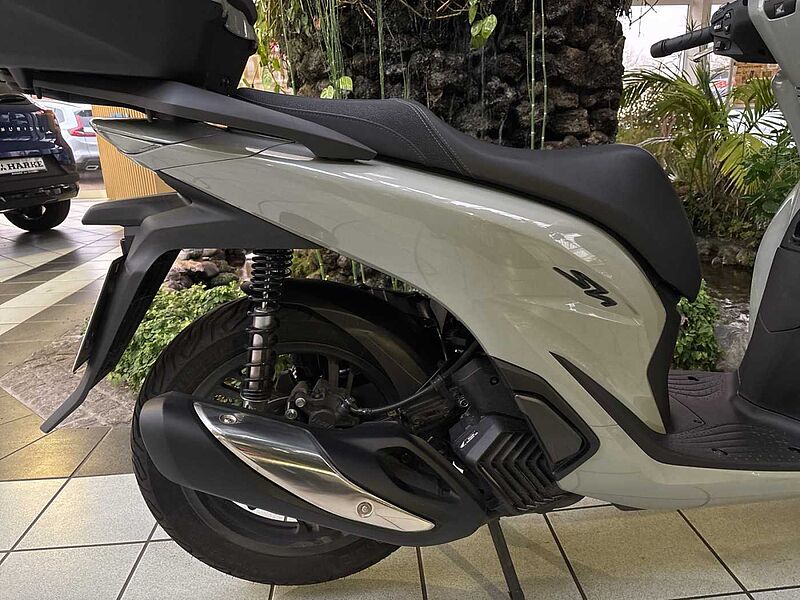 Honda SH 125i ABS 2025 Vorf&uuml;hrer