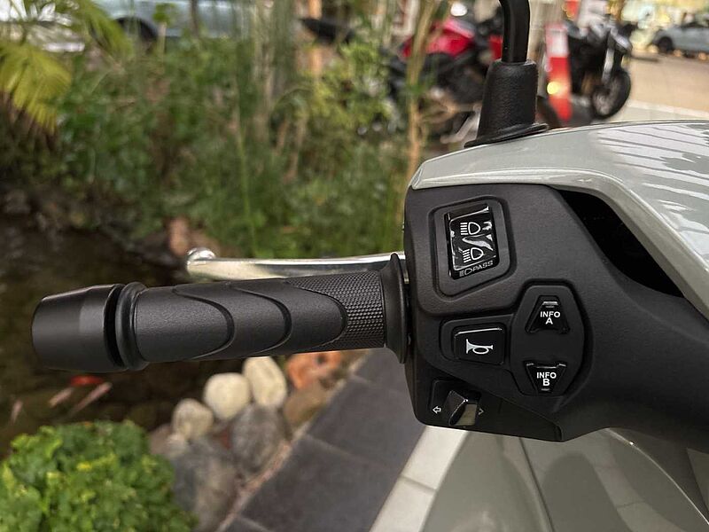 Honda SH 125i ABS 2025 Vorf&uuml;hrer