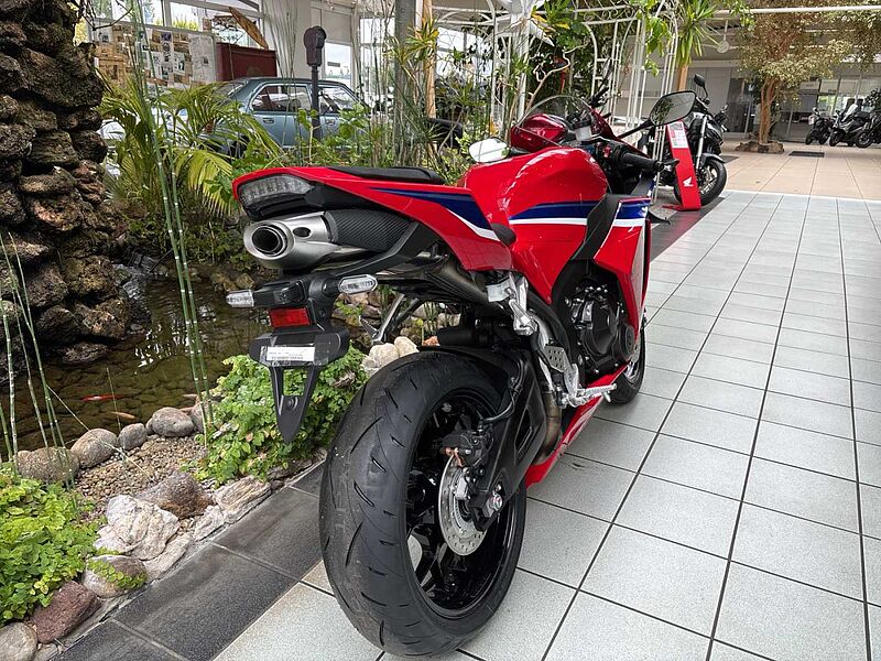 Honda CBR 600 RR SOFORT VERFÜGBAR !!