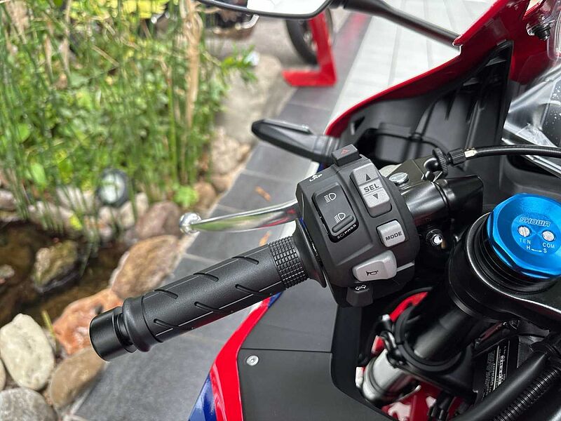 Honda CBR 600 RR SOFORT VERFÜGBAR !!