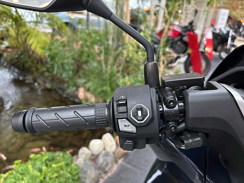 Honda PCX 125 2025 Vorf&uuml;hrer