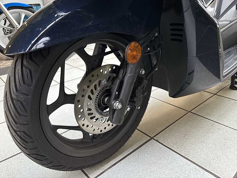 Honda PCX 125 2025 Vorf&uuml;hrer