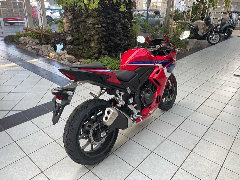 Honda CBR500R ABS 2025 6 Jahre Garantie