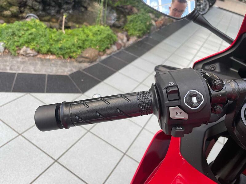 Honda CBR500R ABS 2025 6 Jahre Garantie