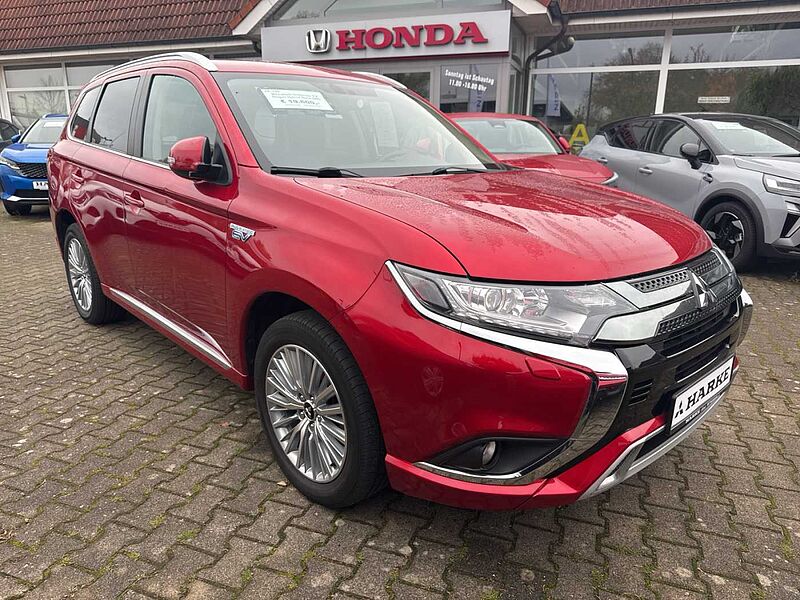 Mitsubishi Outlander Plug-In Hybrid 2.4 4WD Spirit