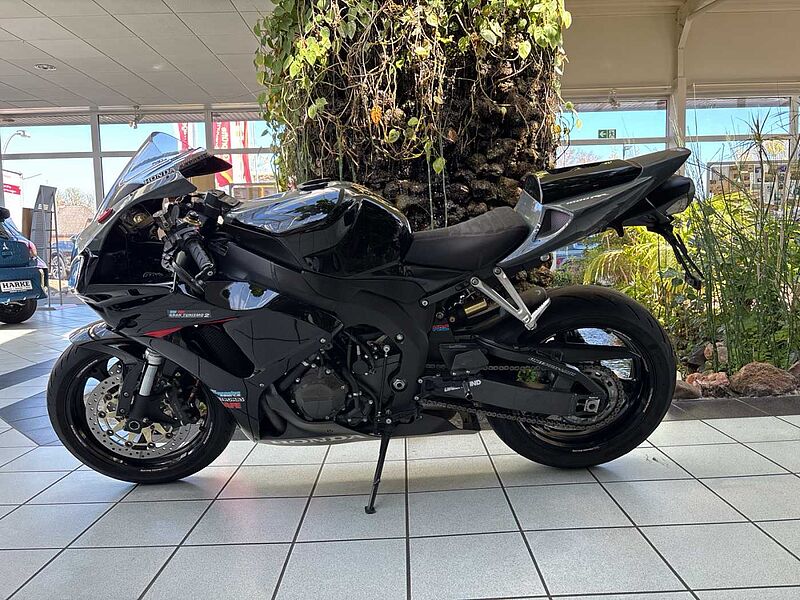 Honda CBR 1000RR Fireblade