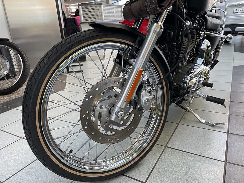 Harley-Davidson Sportster Seventy Two XL 1200