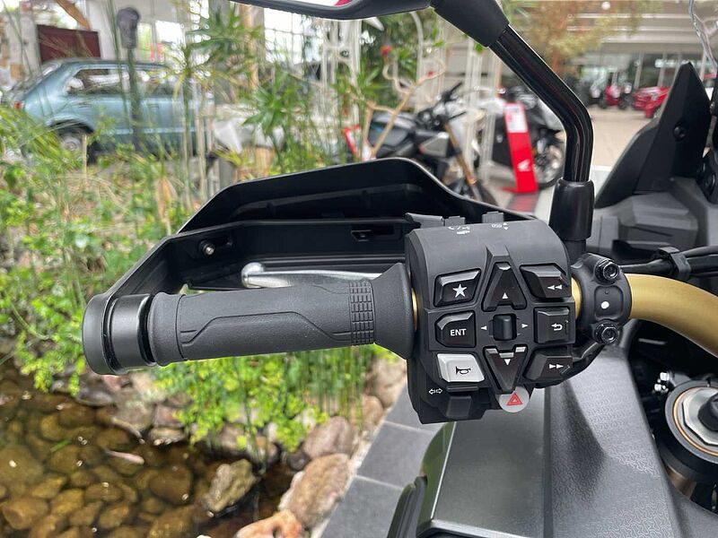 Honda CRF 1100L Africa Twin Adventure Sports ES 2025