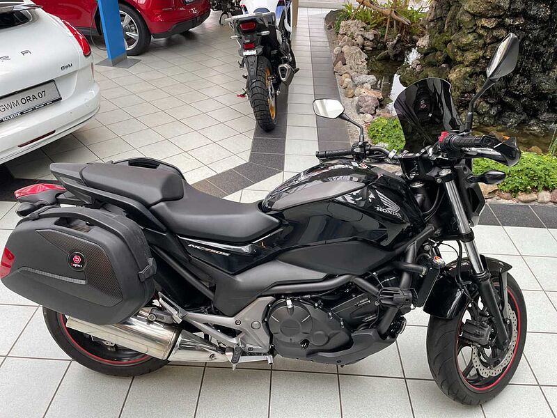 Honda NC 750 S
