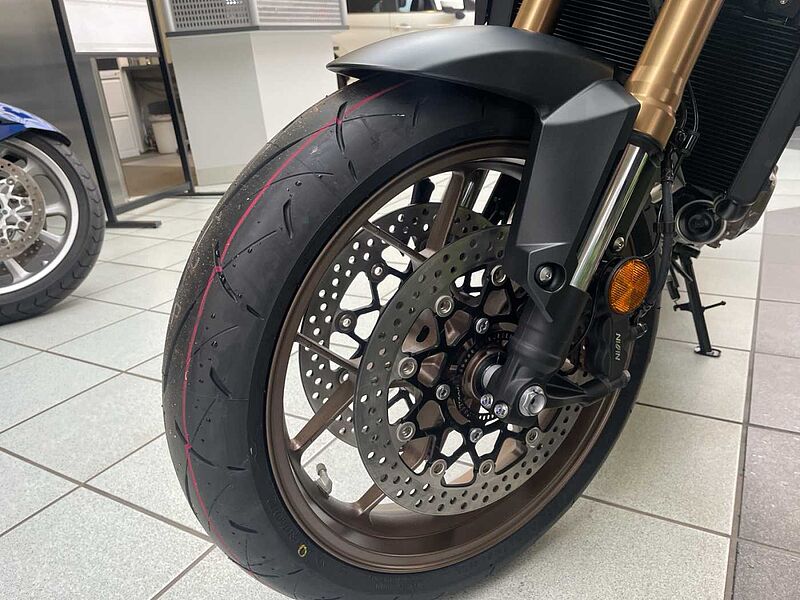 Honda CB650 R ABS  / E-Clutch 6 Jahre Garantie