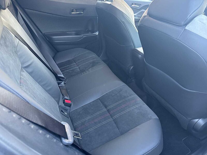 Toyota C-HR Hybrid 2.0 GR Sport