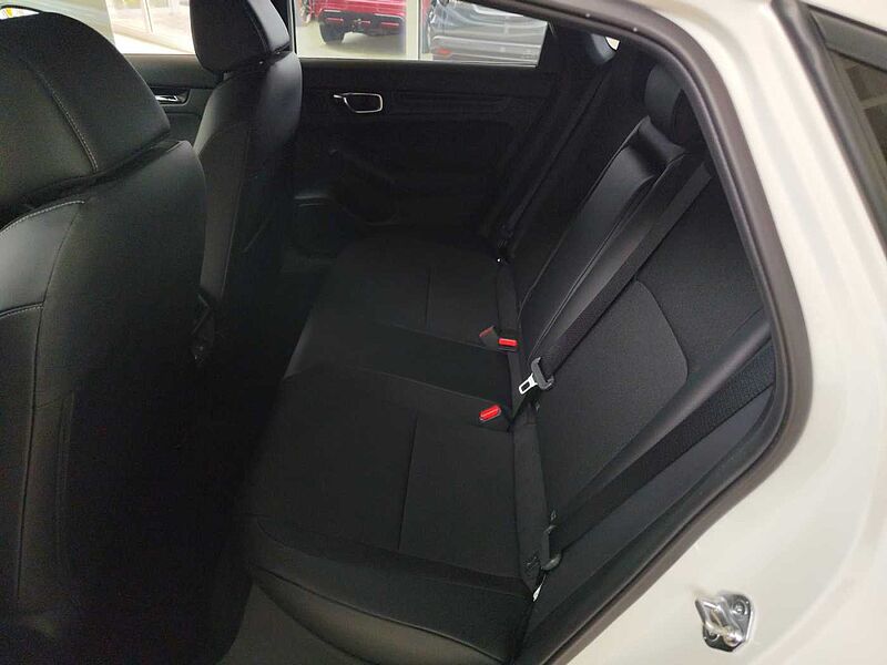 Honda Civic e: HEV 2.0 i-MMD Hybrid Sport