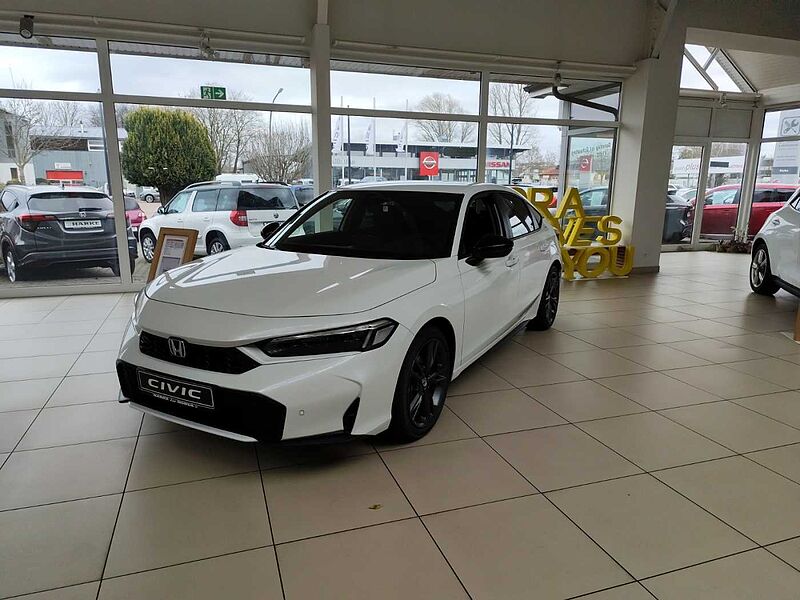 Honda Civic e: HEV 2.0 i-MMD Hybrid Sport