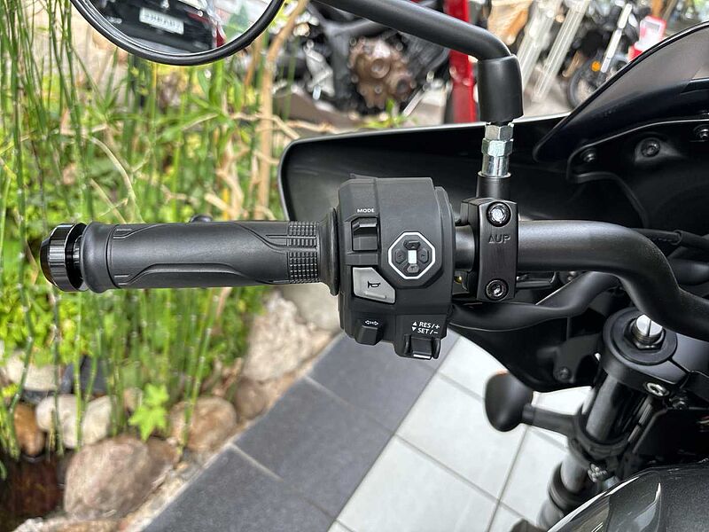 Honda CMX 1100T Rebel 2025