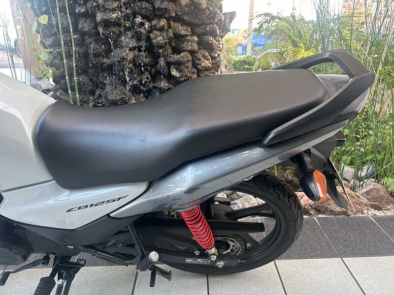 Honda CB 125 F