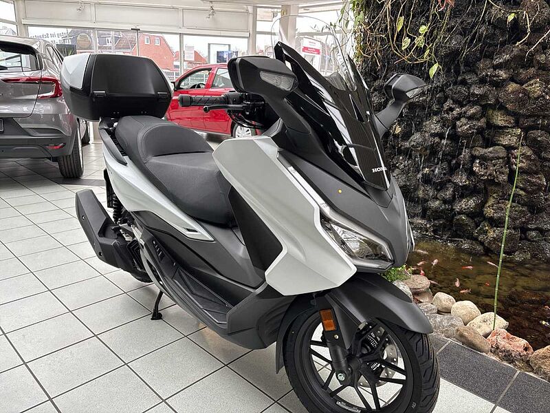 Honda Forza 125 2025 6 Jahre Garantie