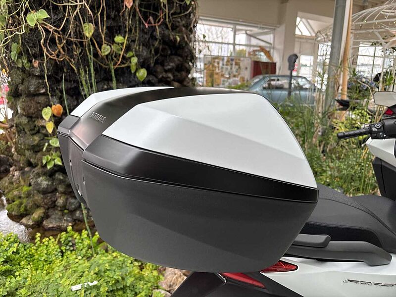 Honda Forza 125 2025 6 Jahre Garantie